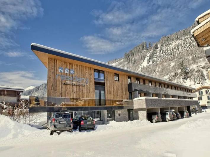 Ferienhaus für 6 Personen, mit Balkon und Sauna in Neukirchen am Großvenediger