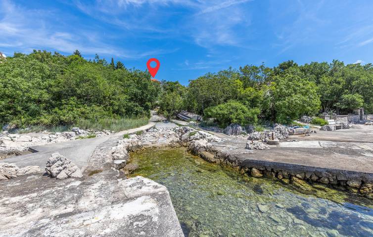 Vakantiewoning voor 2 personen, met terras en uitzicht op Krk