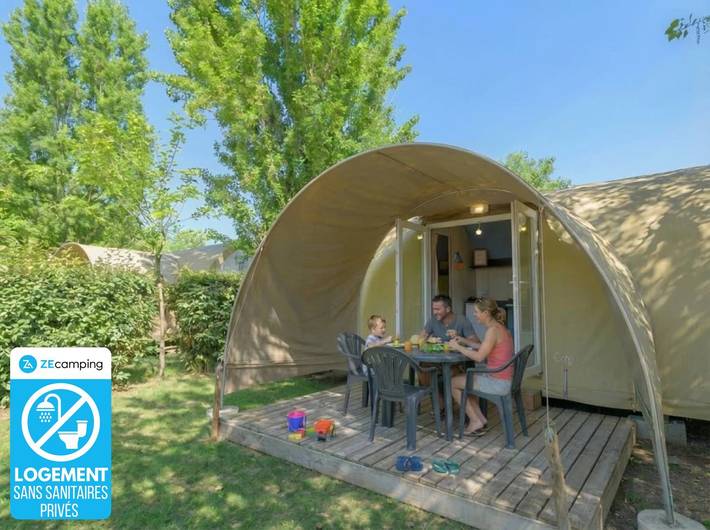 Camping pour 4 personnes dans le Cantal