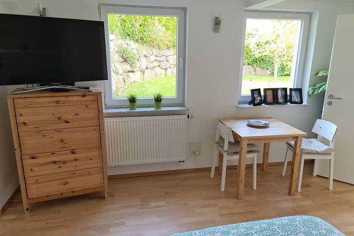 Ganze Wohnung, Sehr ruhiger, in nahezu grüner Umgebung in Solingen, Bergisches Land