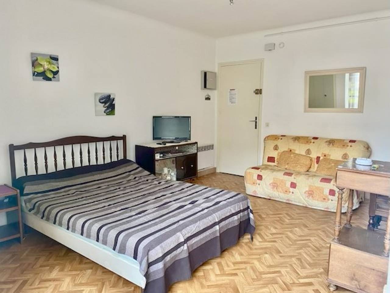 Studio entier, Studio confortable avec balcon à Amélie-les-Bains - Wifi in Amélie-les-Bains-Palalda, Région de Céret