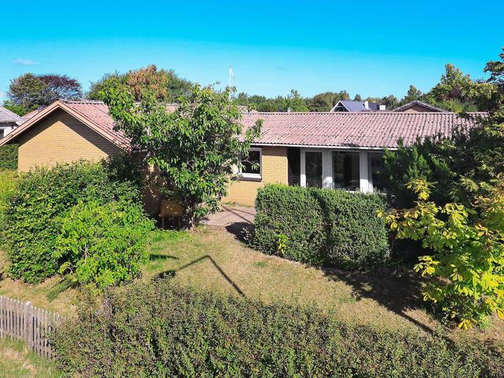 Ferienhaus für 8 Personen, mit Garten und Terrasse, kinderfreundlich in Aalbæk