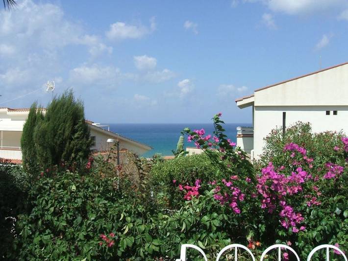 Villa per 7 persone, con panorama e giardino in Alcamo