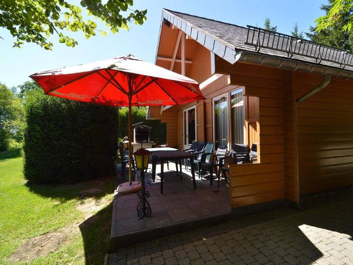 Gîte pour 8 personnes, avec sauna et jardin ainsi que terrasse et vue sur le lac dans Sourbrodt - 3