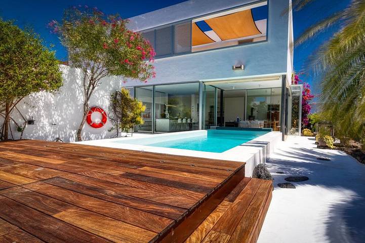 Location de vacances pour 5 personnes, avec balcon et jardin dans Guatiza