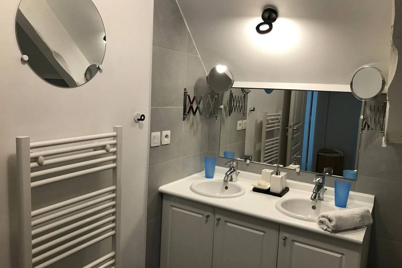 Geheel vakantieappartement, Vakantieappartement voor 4 personen met balkon in Duingt, Bauges