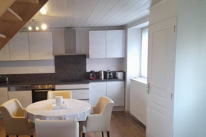 Gîte pour 4 personnes, avec jardin à Saint-Hippolyte (Aveyron)
