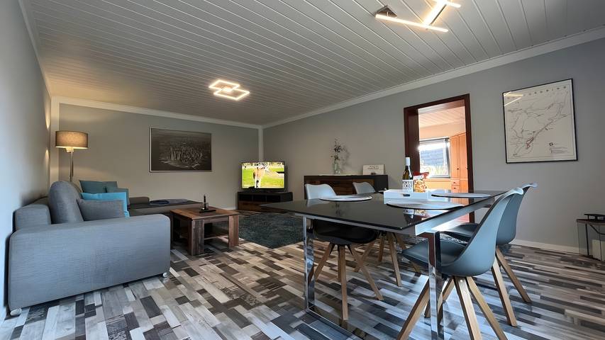 Ferienwohnung für 3 Personen, mit Garten in Scheuerfeld - 2