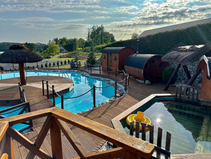 Domek letniskowy dla 10 osób, z sauna i widok oraz basen i ogród, zwierzęta dozwolone na Pomorze