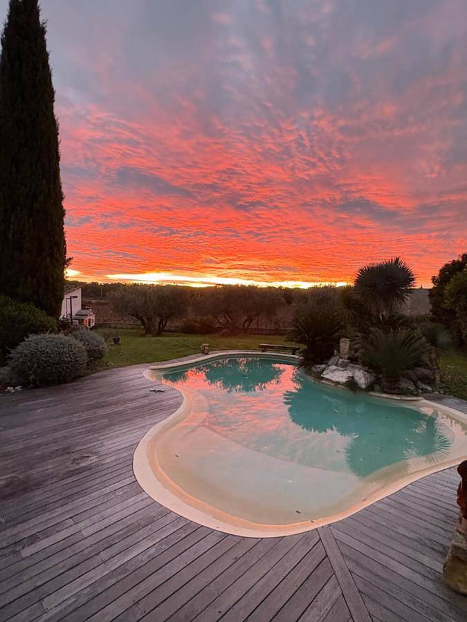 Gîte pour 4 personnes, avec piscine ainsi que jardin et vue à Junas - 4