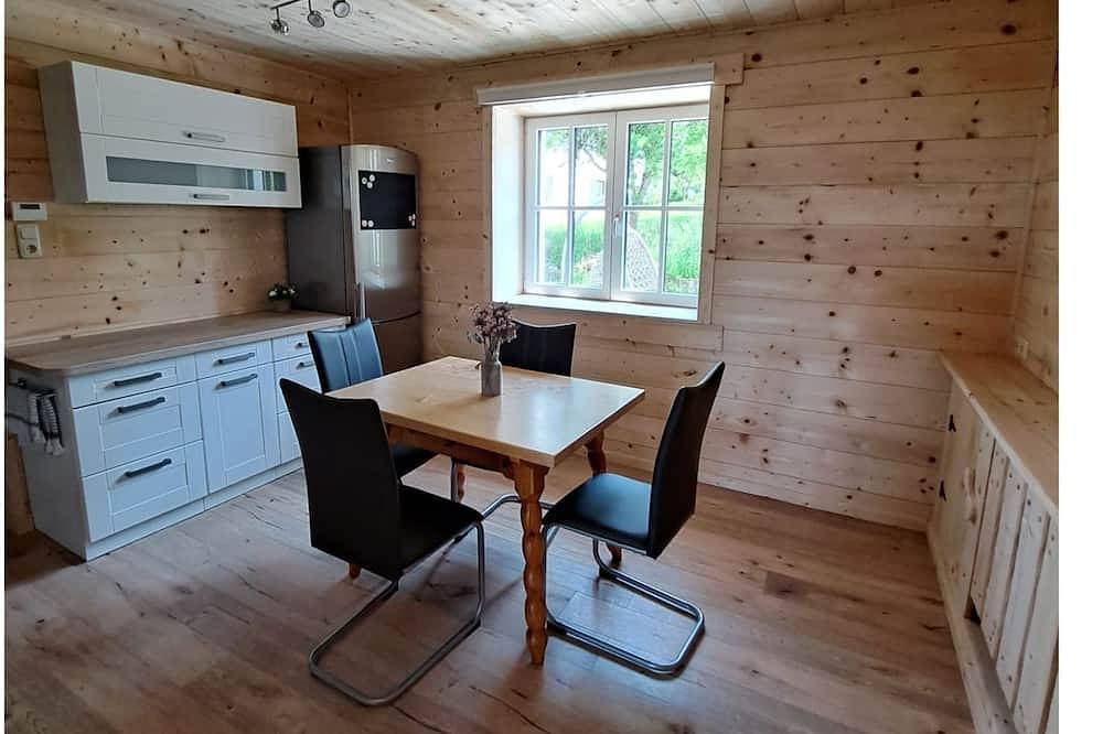 Ganze Wohnung, Ferienwohnung Michlbauer - Natur pur in Weyregg am Attersee - Ferienwohnung in Weyregg am Attersee, Traunviertel