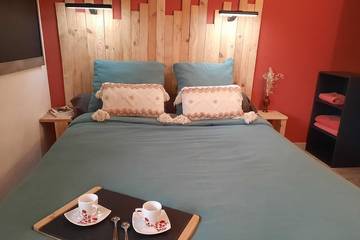 Location De Vacances pour 10 Personnes dans Les Epesses, Région de La Roche-sur-Yon, Photo 1