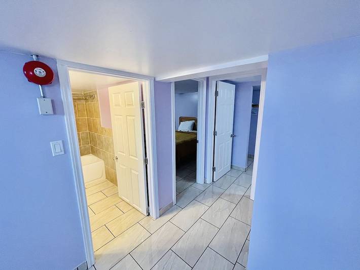 Vacation rental for 10 people, with terrace in Canada