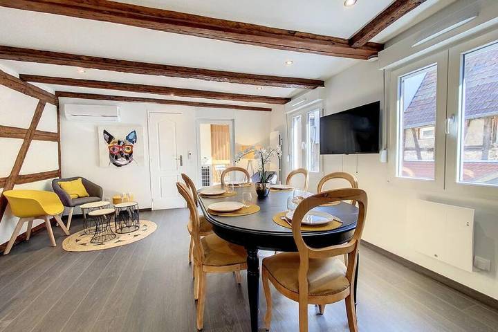 Gîte pour 8 personnes, avec Balcon et Terrasse à Bernardswiller