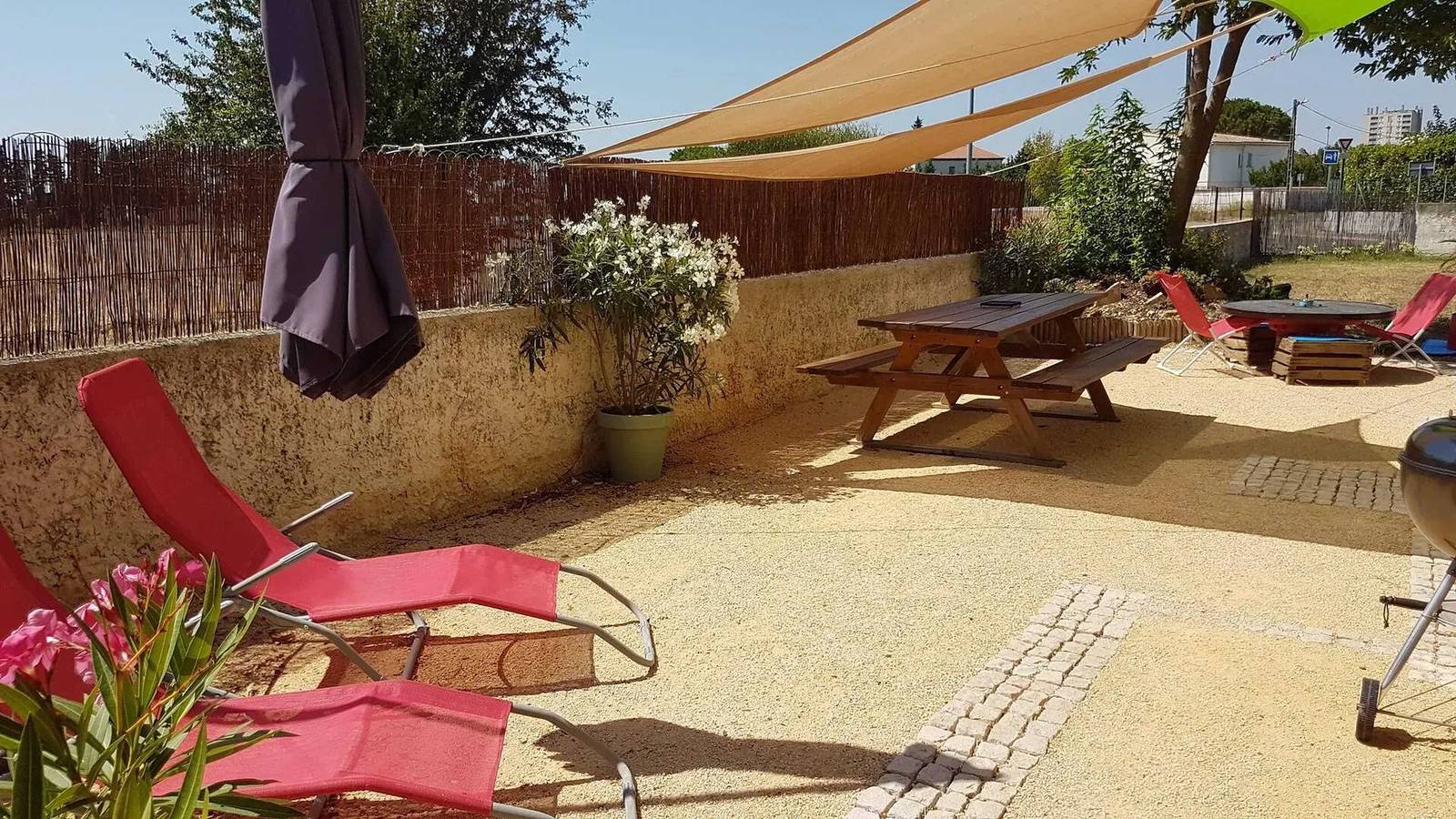 Acogedora Casa cerca de Pierrelatte - 40 m² con Jardín in Pierrelatte, Región de Nyons