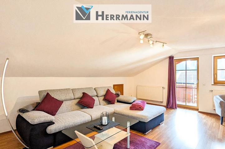 Ferienwohnung für 2 Personen, mit Balkon und Ausblick in Roßhaupten