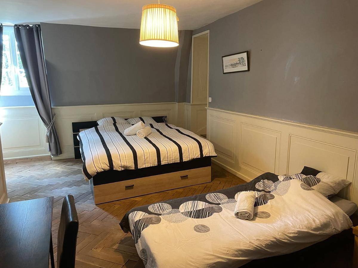 Chambres d'hôtes de la Rivière Le Mans Circuit 24H in Étival-lès-le-Mans, Sarthe