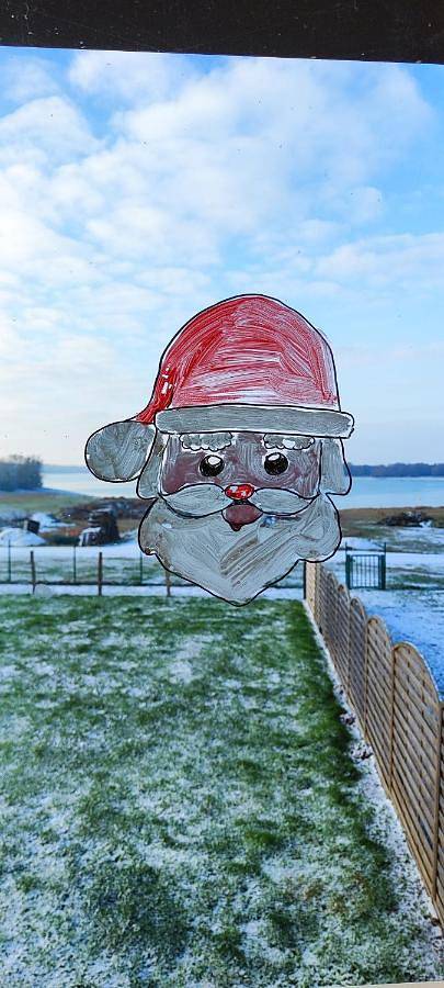 Location de vacances pour 6 personnes, avec vue sur le lac ainsi que jardin et vue à Mathaux - 3