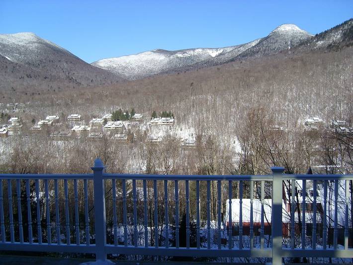 Vacation rental for 10 people, with balcony and hot tub as well as pool and sauna in Lincoln (NH)