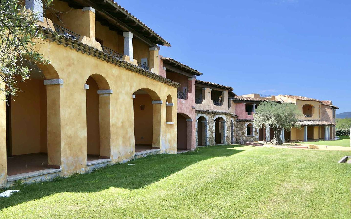 Ganze Ferienwohnung, Ferienwohnung Zwei Zimmerwohnung mit Klimaanlage  in Cala Reale, Costa Smeralda