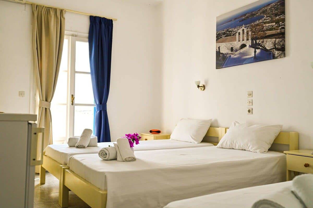 Beachfront Bocamviglies Room - Naoussa Sunny Stay in Náoussa, Paros