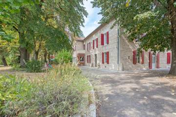 Hôtel pour 4 personnes, avec jardin et terrasse à Brax