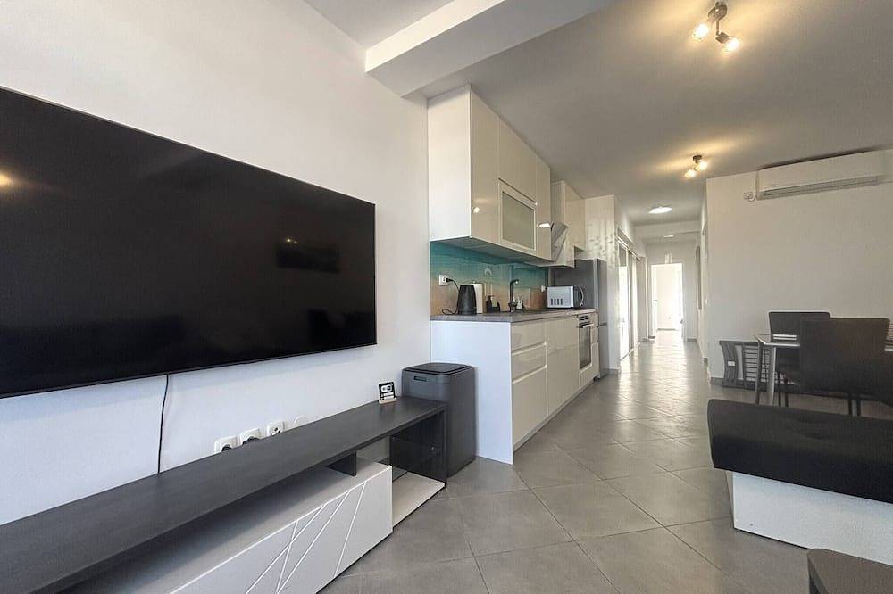 Appartement entier, Perla Blu - Appartement haut de gamme en bord de mer in Plaža Jaz, Preko