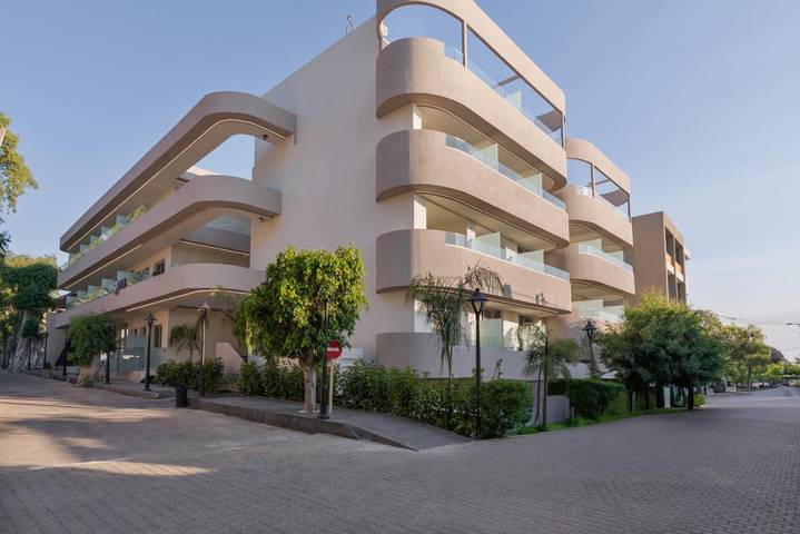 Hôtel pour 2 personnes, avec sauna ainsi que piscine et terrasse