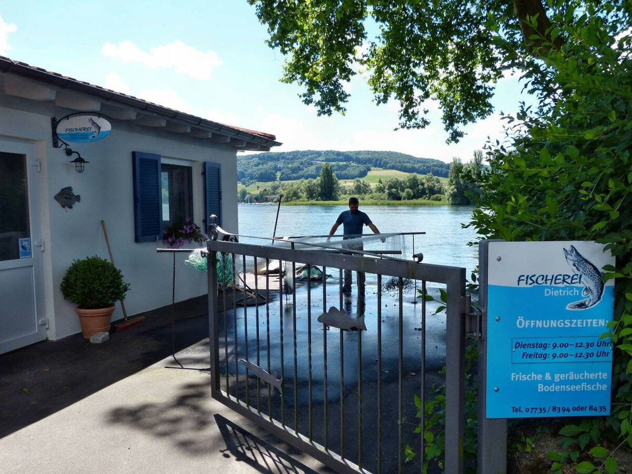 Ganze Ferienwohnung, Seeblick-Oase Istayunixi Seenähe-Sauna-Balkon-Netflix-Parkplatz - Ferienwohnung, 62qm, 1 Schlafzimmer, max 4 Personen in Öhningen, Untersee