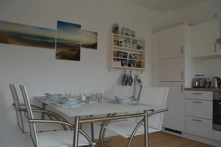 Hütte für 2 Personen, mit Balkon und Garten sowie Sauna in Norddeich - 3