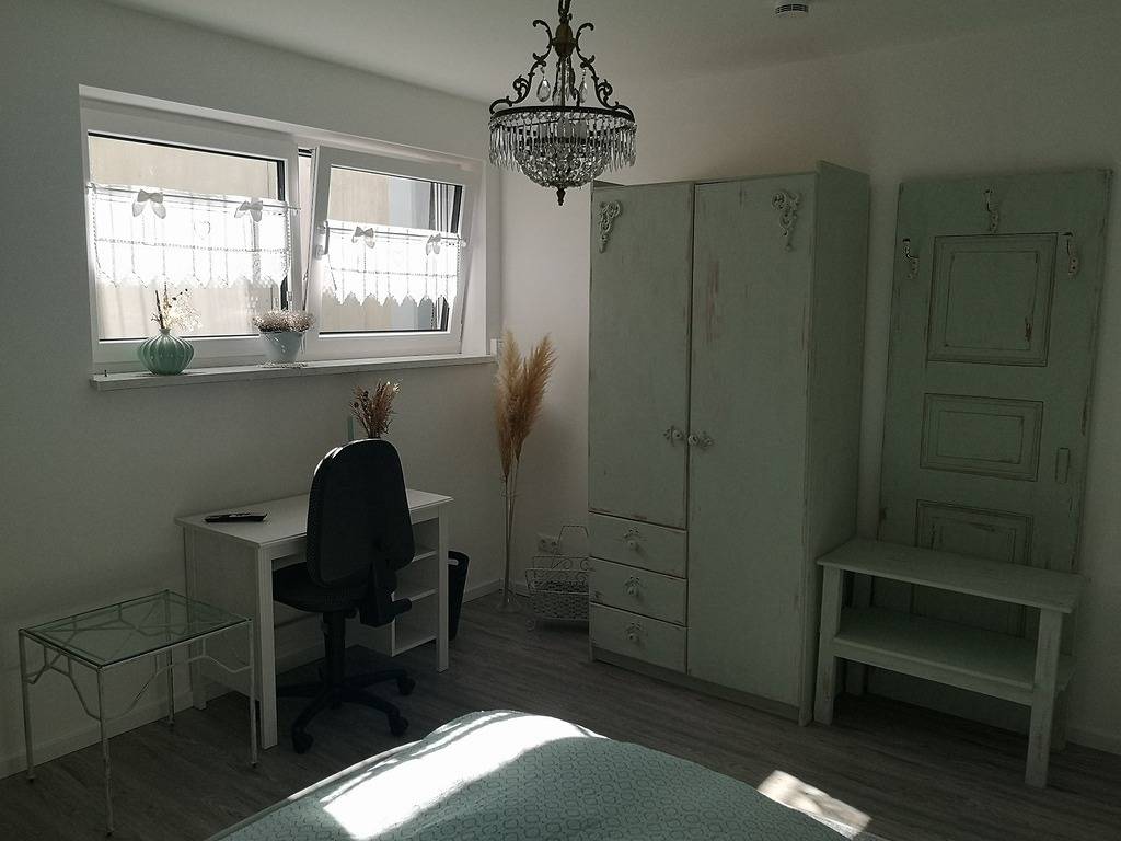 Ferienwohnungen Elsen - Gemütliche Ferienwohnung (34qm) im Vintage-Style in Schwebheim, Fränkisches Weinland