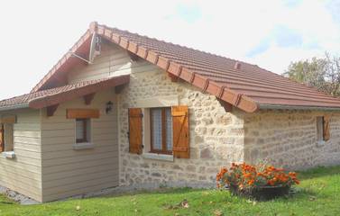 Gîte pour 4 personnes, avec terrasse et jardin dans la Creuse