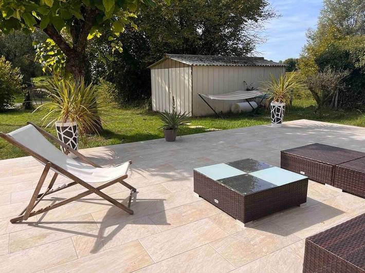 Location de vacances pour 2 personnes, avec terrasse à Saint-Estèphe - 2