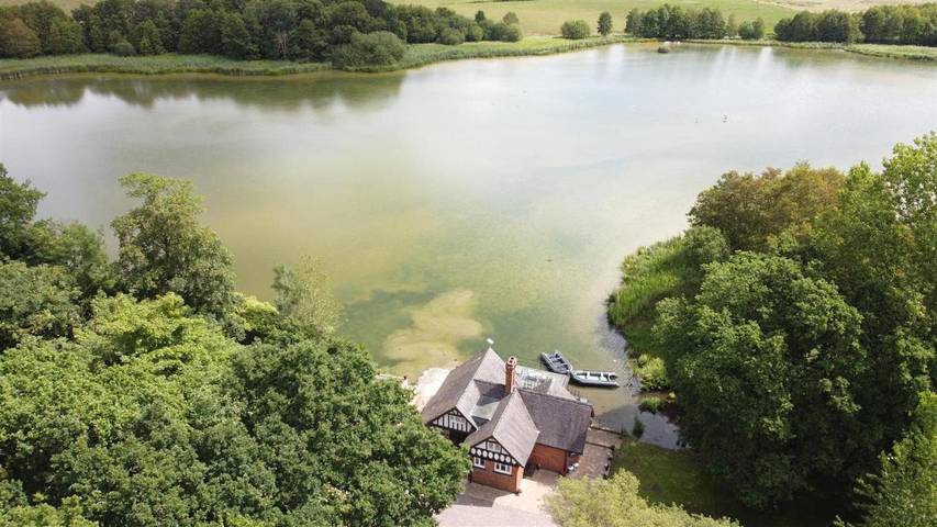 Ferienhaus für 6 Personen, mit Garten und Seeblick sowie Ausblick und Balkon - 1