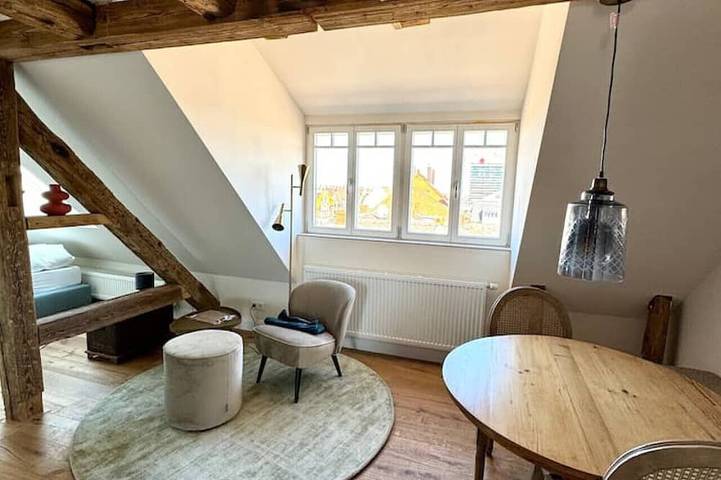 Entire apartment, Studio apartment Dg - 1-2 persons in Fürth, Franconia
