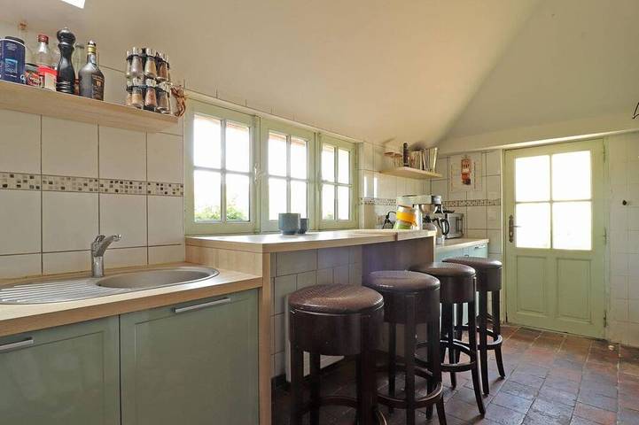 Gîte pour 11 personnes, avec Jacuzzi et Terrasse ainsi que Jardin et Piscine