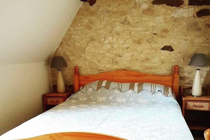 Location de vacances pour 9 personnes, avec terrasse et jardin à Fajoles - 3