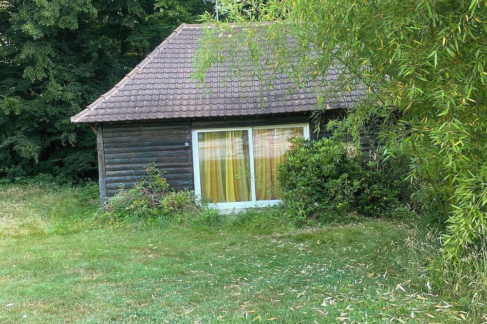 Charming wooden house in Auffargis, Parc naturel régional de la Haute Vallée de Chevreuse