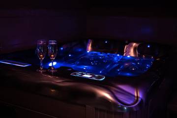 Chambre d’hôte pour 2 personnes, avec jacuzzi ainsi que jardin et sauna dans l' Aisne