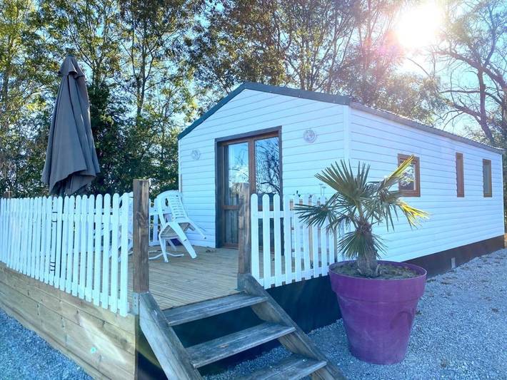 Camping pour 4 personnes, avec Terrasse ainsi que Jardin et Vue