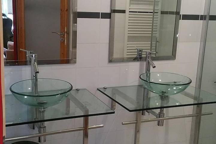 Gîte pour 2 personnes, avec piscine, animaux acceptés à Saint-Andéol-de-Vals - 3