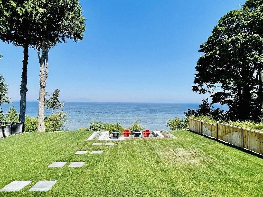 Oceanfront Sunsets in Nanaimo, Regional District of Nanaimo