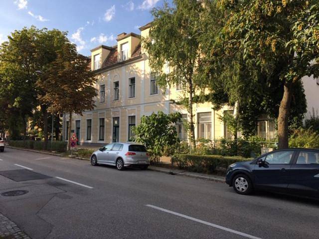 Ferienwohnung für 3 Personen, mit Terrasse und Ausblick sowie Garten, mit Haustier