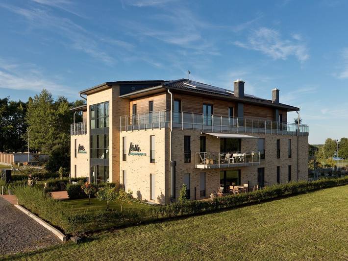 Ferienwohnung für 5 Personen, mit Seeblick und Ausblick sowie Balkon und Balkon/Terrasse, kinderfreundlich in Klink - 3