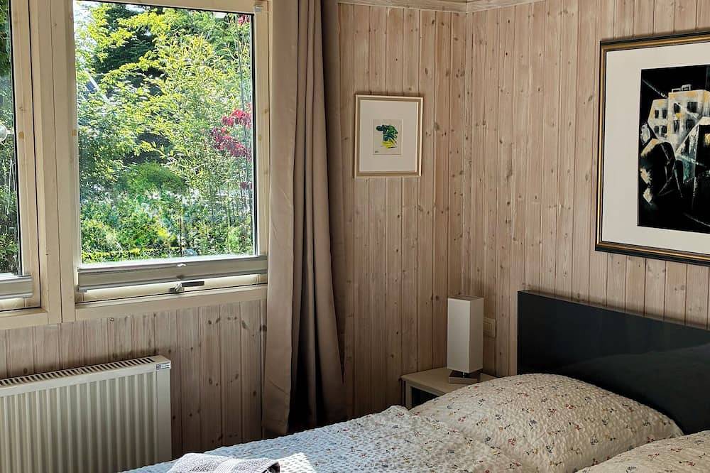 Fewohuett - gemütliches Ferienhaus in den Hüttener Bergen nahe Ostsee in Brekendorf, Rendsburg-Eckernförde
