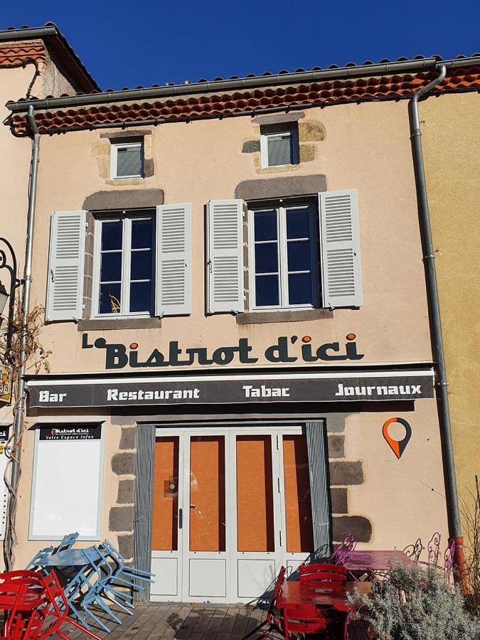 Chambres d'hôtes du Bistrot d'ici in Saint-Saturnin (Puy-de-Dôme), Parc naturel régional des Volcans d'Auvergne