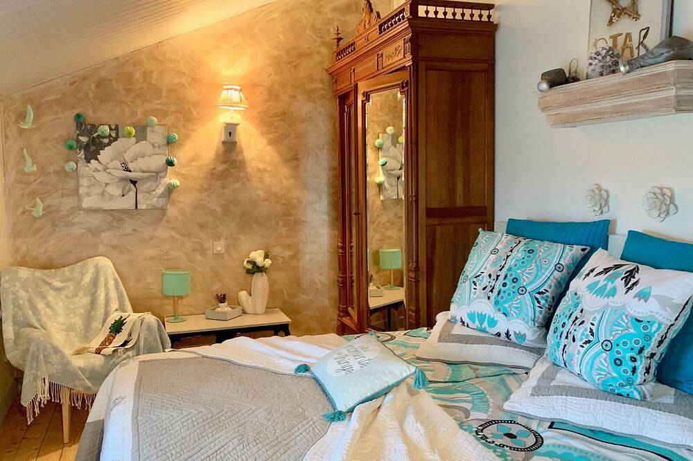 Charmante maison rénovée à la ferme, idéale pour familles, à proximité de pêche et nature in Brem-sur-Mer, Vallée de la Loire