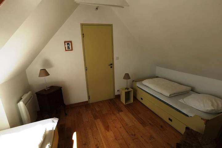 Location de vacances pour 4 personnes, avec Terrasse et Jardin à Plomelin - 3