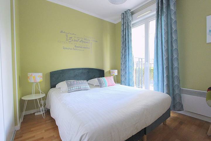 Gîte pour 7 personnes, avec terrasse à Serris - 2