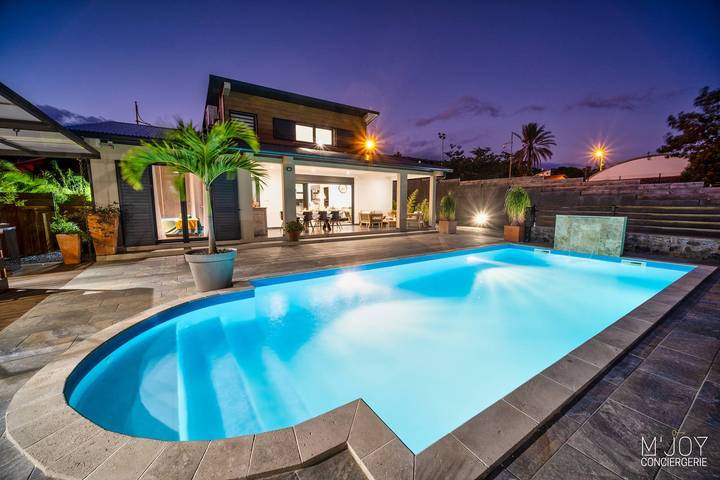 Appartement de vacances pour 8 personnes, avec piscine